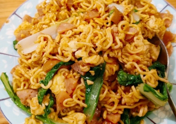 古早味炒泡麵 古早味炒泡麵