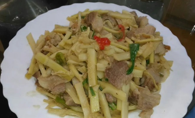 竹筍炒五花肉做法