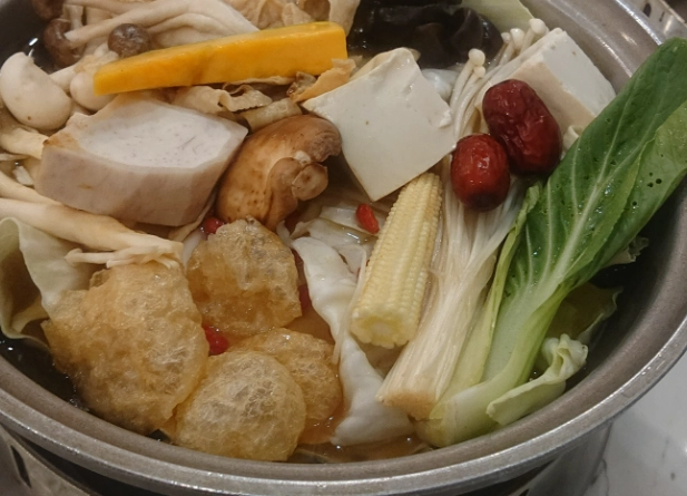 藥膳火鍋