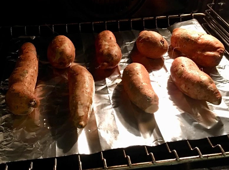 烤箱烤地瓜技巧 烤箱烤地瓜技巧