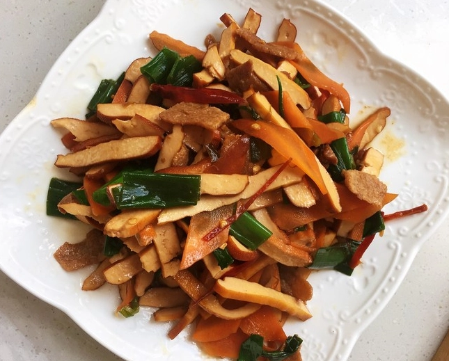 豆干炒蛋做法 豆干炒蛋做法