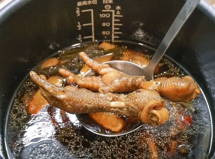 電鍋滷雞腳做法