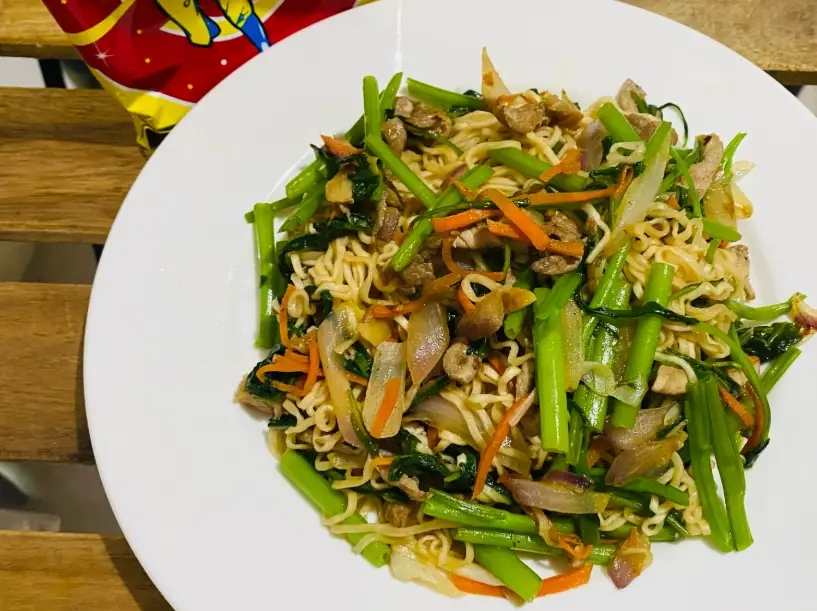 泡麵炒麵做法