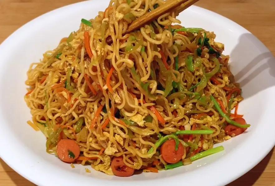 泡麵炒麵 泡麵炒麵