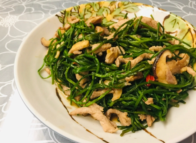 水蓮炒肉絲做法 水蓮炒肉絲做法