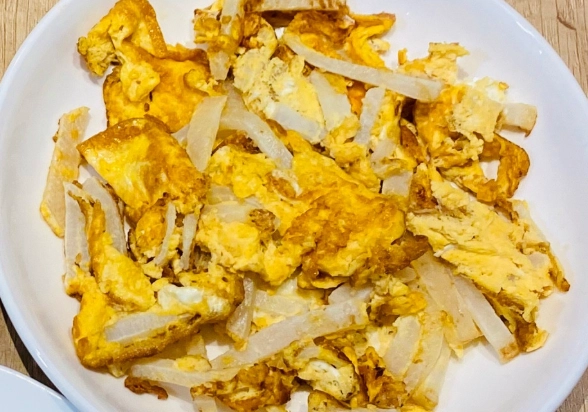 白蘿蔔絲炒蛋 食譜