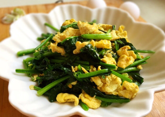 菠菜炒蛋健康益處