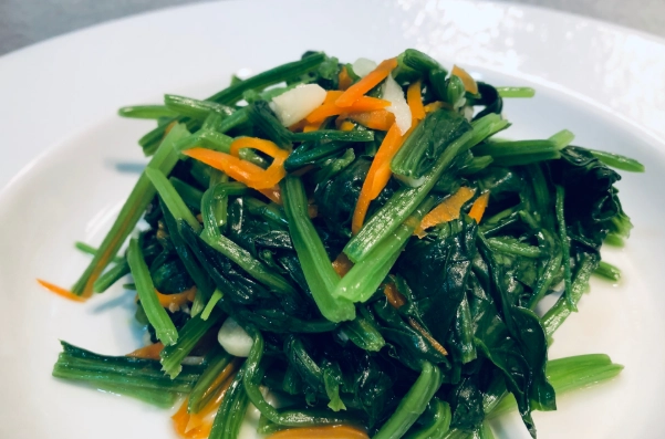 菠菜紅蘿蔔一起吃好處