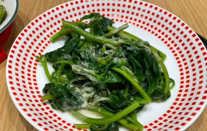 甜菠菜味道全攻略：台灣在地餐廳推薦與家常食譜