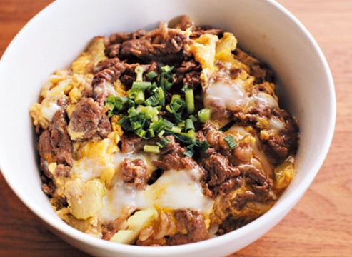 牛肉親子丼作法