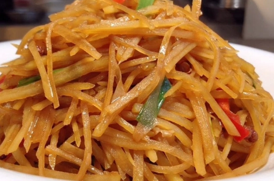 醋溜土豆絲的做法
